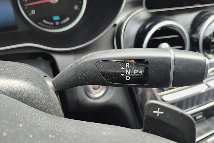 Used Mercedes-Benz C-Class 2019 C 260 L Sport Edition Gear Lever