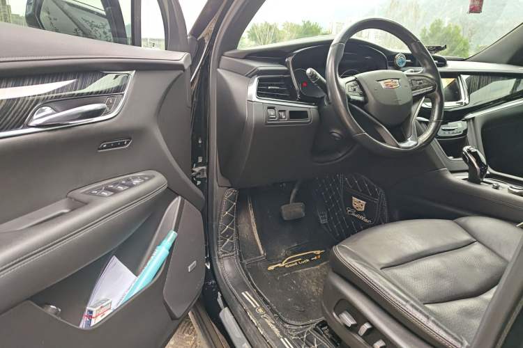 Used Cadillac XT6 2022 2.0T Six-Seater Four-Wheel Drive Luxury 120th Anniversary Limited Edition