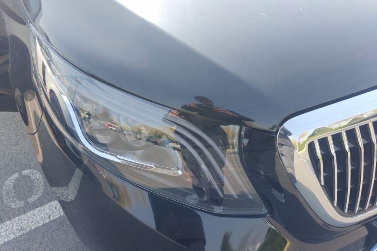 Used Mercedes-Benz Vito 2021 2.0T Business Version 7 Seats Right Front Headlight