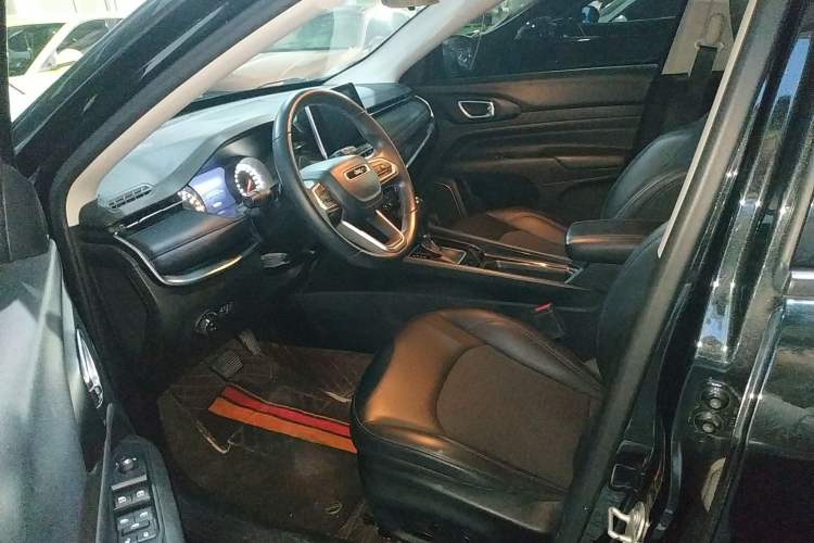 Used Jeep Compass 2021 220T Automatic Leading Edition