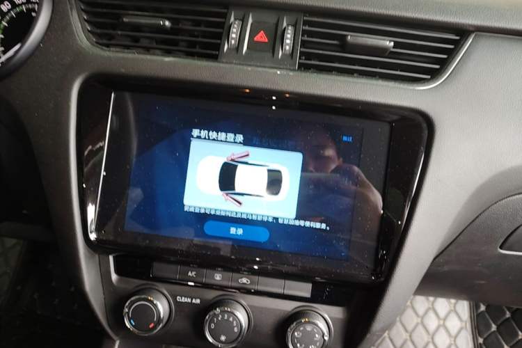 Used Skoda Octavia 2019 TSI230 DSG Smart & Comfort Edition China VI Standard
