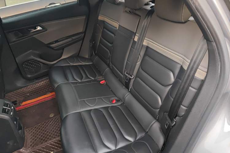 Used Citroen C5 X 2021 1.6T Enjoy the Extraordinary Left Rear Seat