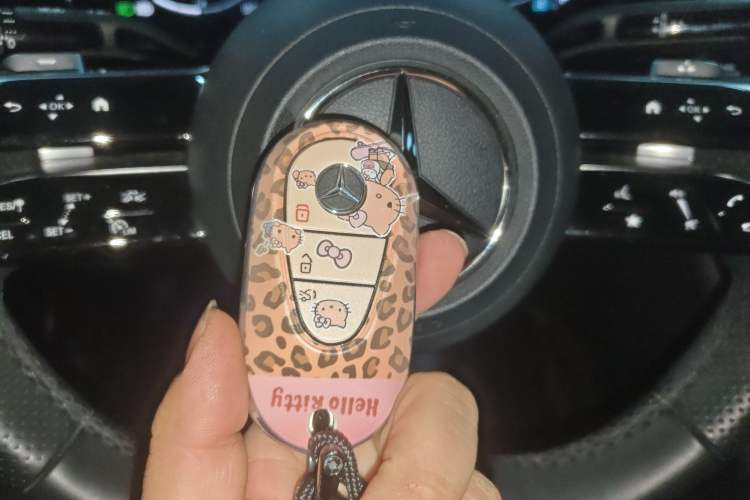 Used Mercedes-Benz C-Class 2023 C 200 L Sport Edition Vehicle Key