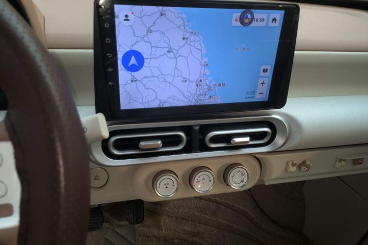 Used Wuling Hongguang MINIEV 2024 3rd Generation 215km Youth Edition Audio And AC Panel