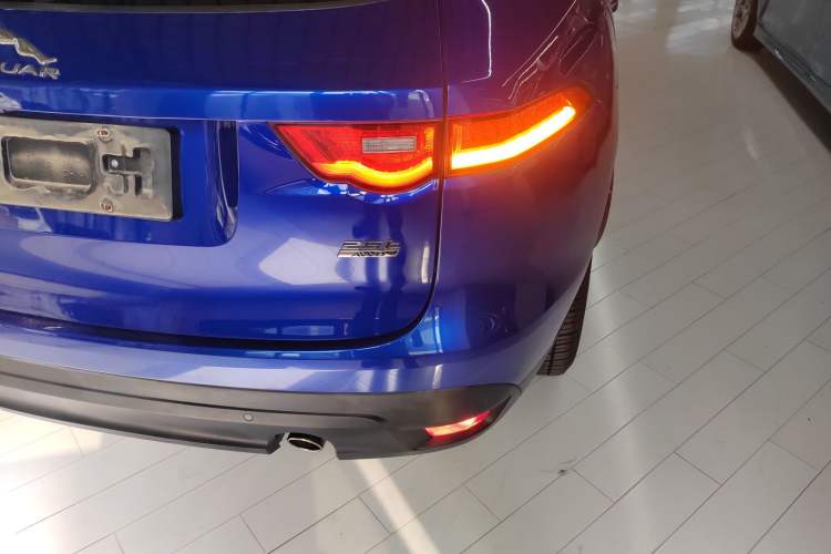 Used Jaguar F-PACE 2019 2.0T Four-Wheel Drive Urban Luxury Edition