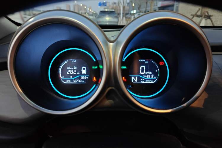 Used ORA Black Cat 2021 351 km Standard Version