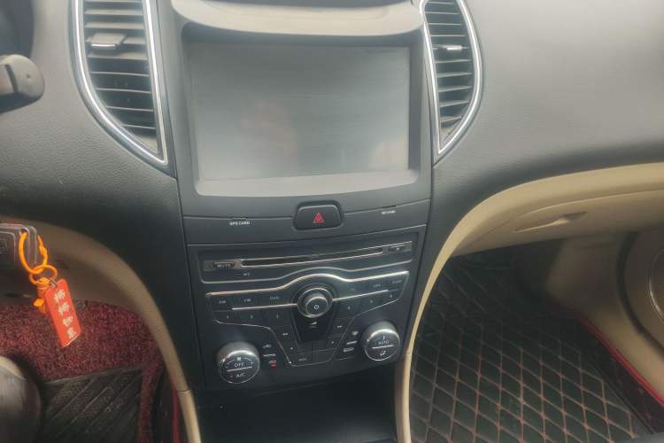 Used Bestune B50 2013 1.6L manual luxury version