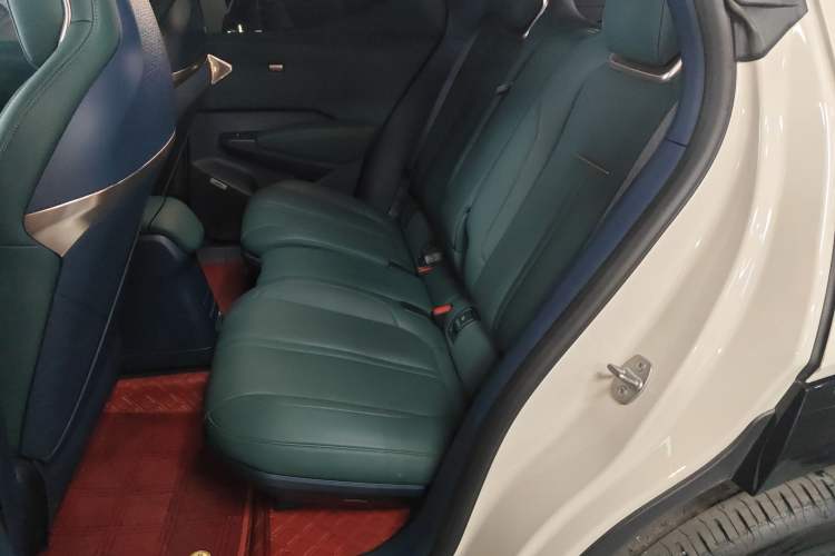 Used Zeekr X 2023 Four-Wheel Drive YOU Edition 4 Seats
