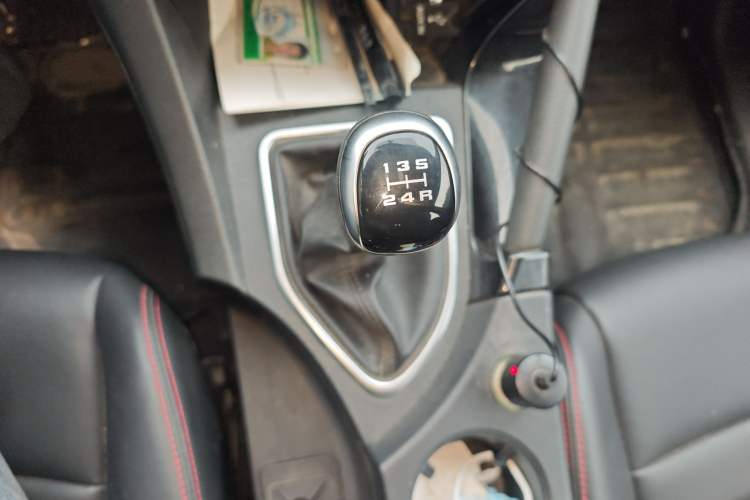 Used Dongfeng Aeolus AX7 2016 1.4T Manual Zhuyue Model
