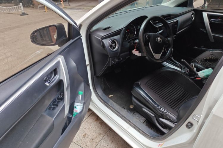 Used Toyota Levin 2017 Revised 185T CVT Elite Edition China V Standard Driver Seat