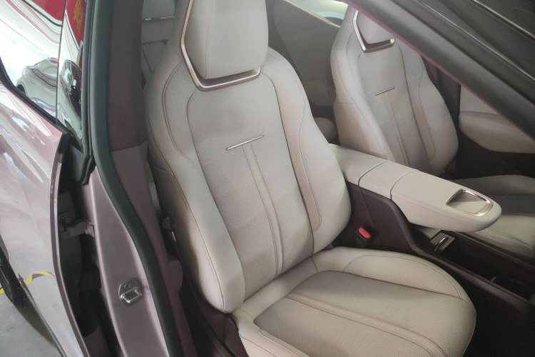 Used Zeekr X 2025 5-Seater Rear-Drive Version
