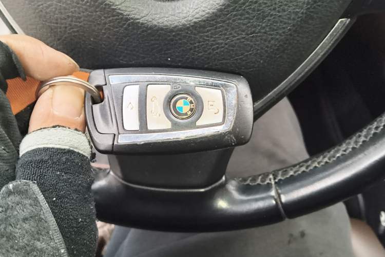 Used BMW 5 Series 2014 525Li Luxury Design Package