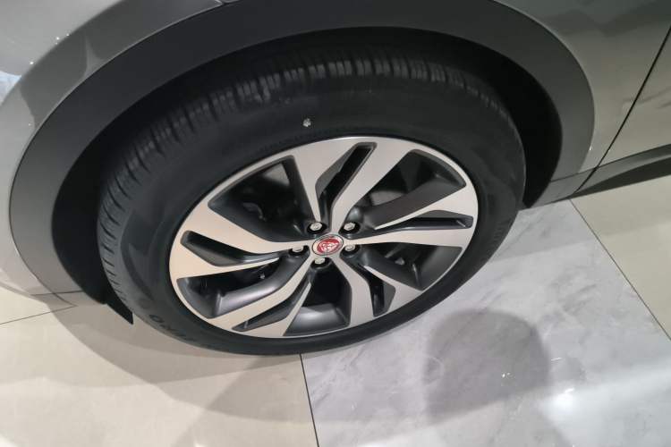 Used Jaguar E-PACE 2024 All-New R-DYNAMIC S Sport Edition