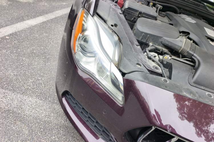 Used Maserati President 2017 3.0T Standard Model Right Front Headlight