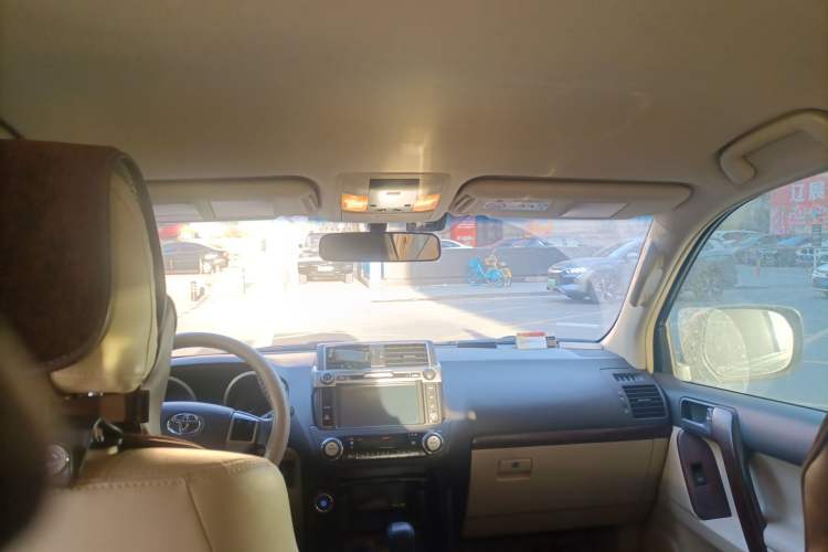 Used Toyota Prado 2014 2700 TX 7-Seater Middle East Version Headliner