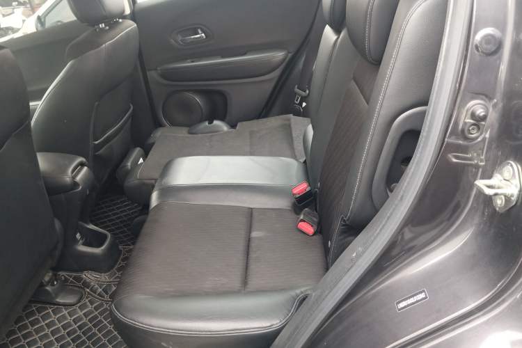 Used Honda Vezel 2020 1.5L CVT Pioneer Edition Left Rear Seat