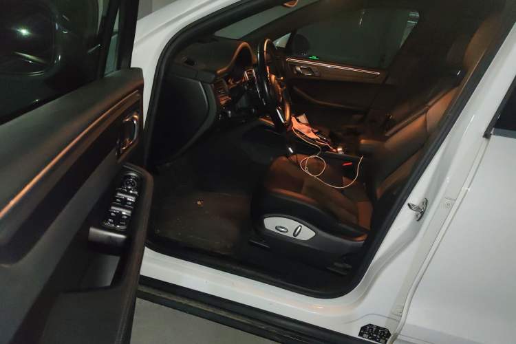 Used Porsche Macan 2017 Macan 2.0T
