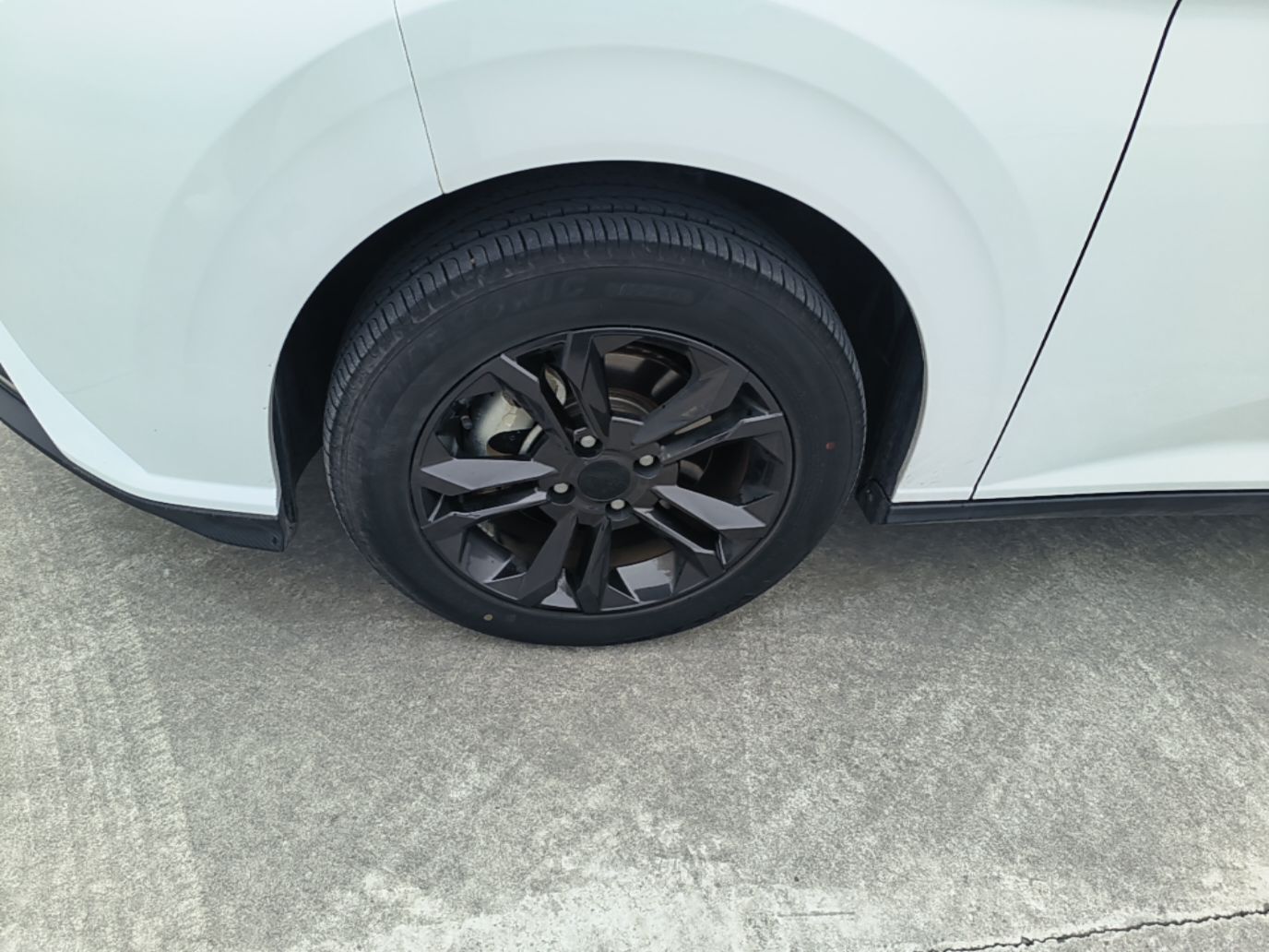Dongfeng Aeolus Yixuan 2025 1.5L Automatic Luxury Version - Luxury — снимка 10