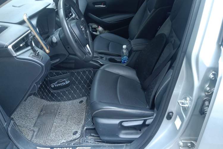 Used Toyota Corolla 2019 1.2T S-CVT GL-i Luxury Edition Left Front Seat