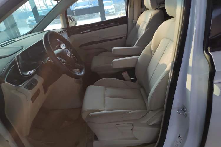 Used Buick GL8 2023 ES Lu Zun Comfort Model