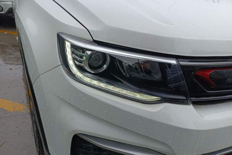 Used CHANGAN CS35PLUS 2019 1.4T DCT Chuanlian Blue Whale Edition
