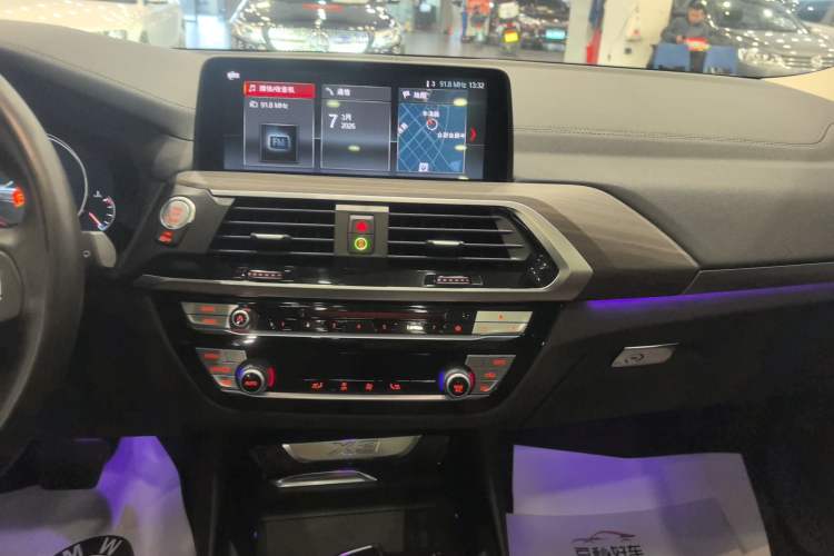 Used BMW X3 2018 xDrive28i Luxury Package China VI Emission Standard
