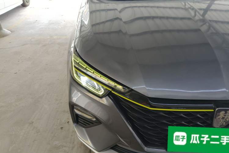 Used Roewe RX5 New Energy 2020 ePLUS National Trend Ronglin Luxury Edition Right Front Headlight