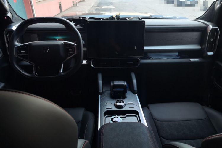 Used JETOUR Traveler 2025 2.0TD DCT Four-Wheel Drive Silver Dragon Wings Air
