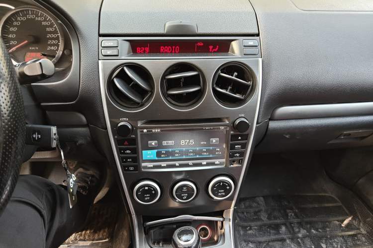 Used Mazda 6 2013 2.0L Automatic Fashion Edition Audio And AC Panel