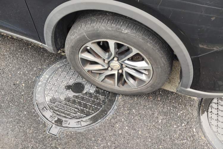 Used Baojun 730 2017 1.8L iAMT Luxury Version 7-Seater