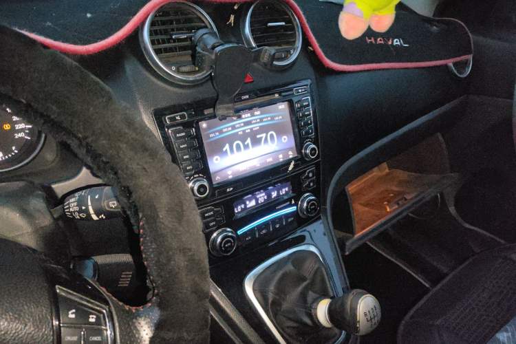 Used Haval H6 2015 Upgraded Model 1.5T Manual Two-Wheel Drive Elite Version