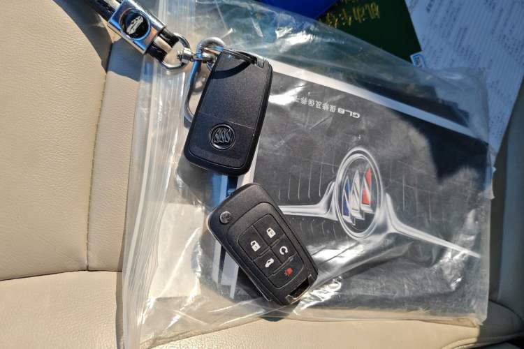 Used Buick GL8 2018 28T Prestige Version China VI Standard