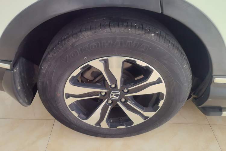 Used Honda CR-V 2017 240TURBO CVT Front-Wheel Drive Fashion Edition