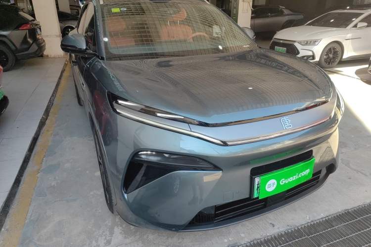Used BYD Tang L 2025 DM 175KM Drone Player Edition