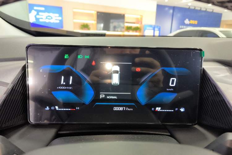 Used Dongfeng Aeolus Mage 2025 1.5T JingShang Edition
