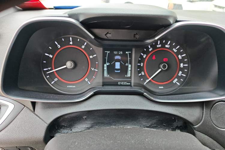 Used Chery Arrizo 5 2017 1.5L Manual Lingchao Edition Odometer Close Up