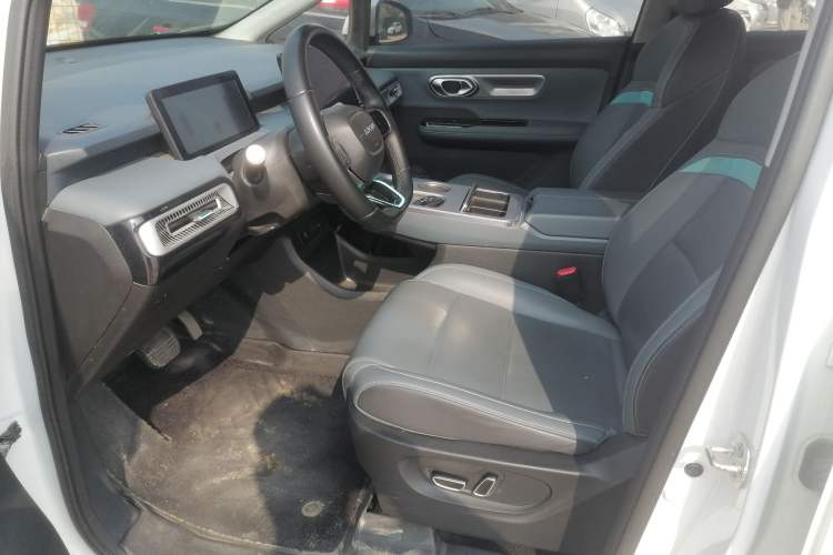 Used AION Y 2023 Plus 510 Smart Edition