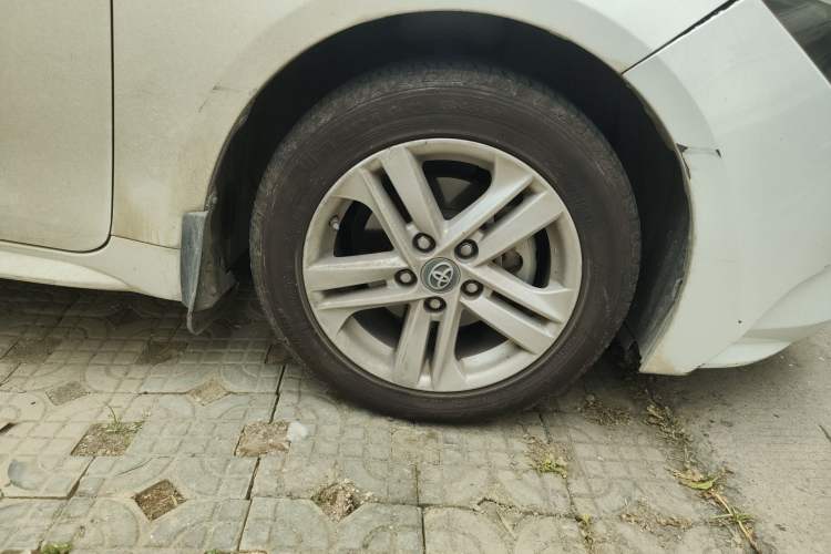 Used Toyota Levin 2021 Dual-Engine 1.8H E-CVT Luxury Edition Right Front Wheel Hub