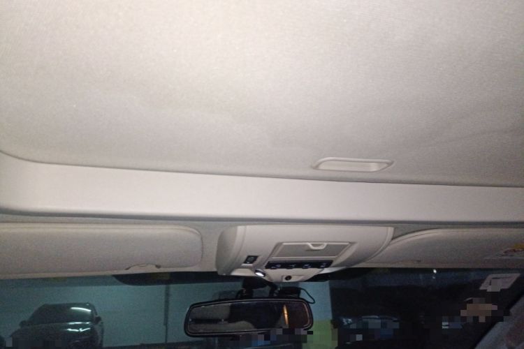 Used Chrysler Grand Voyager 2013 3.6L Luxury Edition Headliner