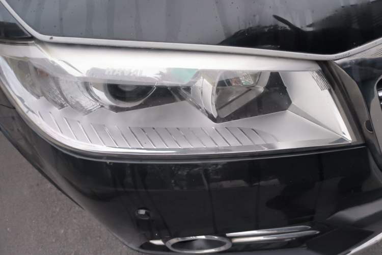 Used Haval H6 2015 Upgraded Model 1.5T Manual Two-Wheel Drive Elite Version
