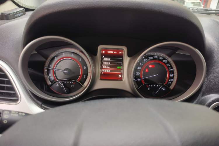 Used Dodge Journey 2013 2.4L Two-Wheel Drive Luxury Version Instrument Cluster
