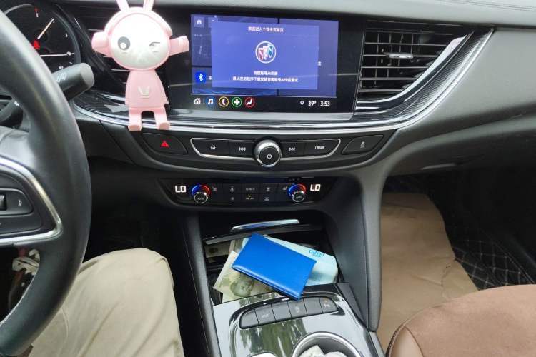 Used Buick Regal 2020 552T Luxury Version
