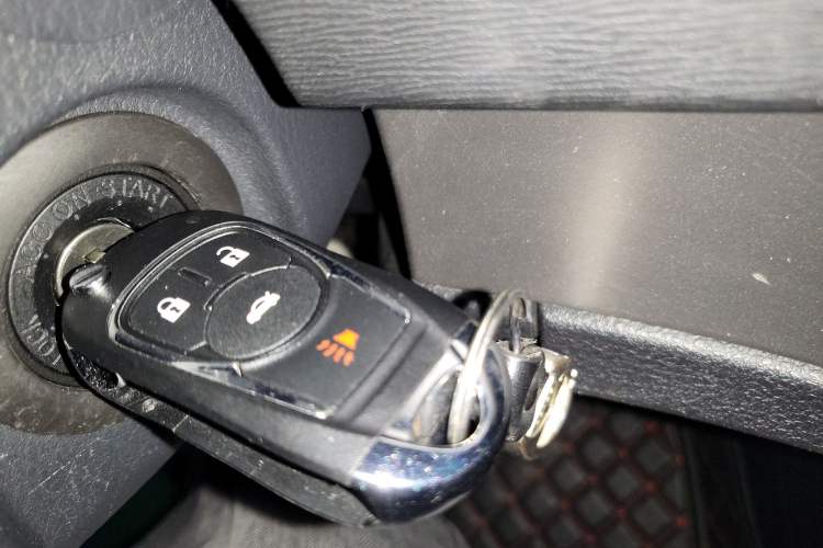 Used SAIC MAXUS G20 2023 Facelifted ES 2.0T Gasoline Automatic Value Edition