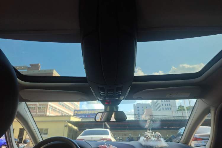 Used DS 5 2014 1.6T Luxury Edition THP160
