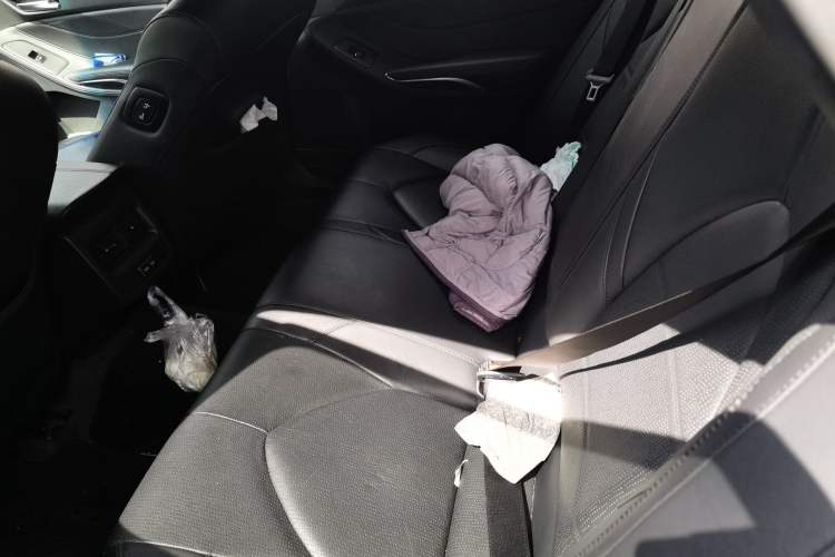 Used Toyota Avalon 2023 Dual-Engine 2.5L Luxury Edition