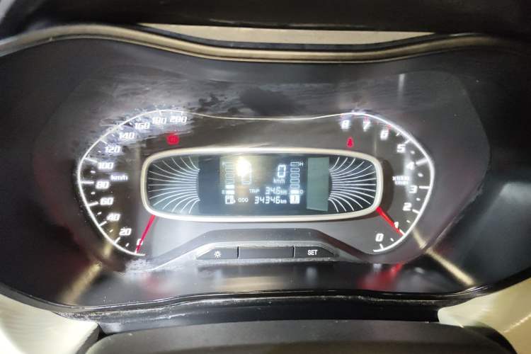 Used Baojun 510 2017 1.5L manual Comfort trim