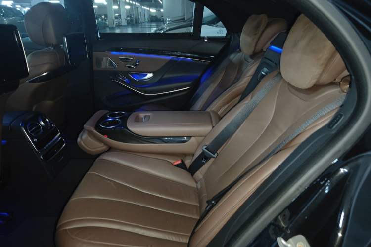 Used Mercedes-Benz S-Class 2014 S 320 L Luxury Model
