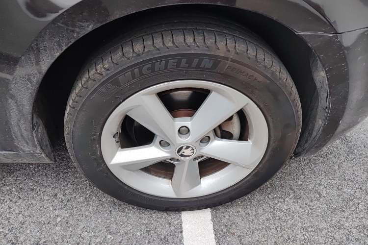 Used Skoda Octavia 2015 1.6L Automatic Yijie Edition
