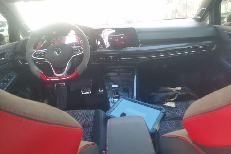 Used Volkswagen Golf GTI 2021 380TSI DSG GTI
