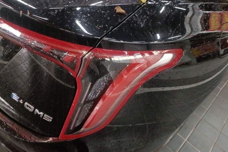 Used Hongqi E-QM5 2024 500km Range Edition
